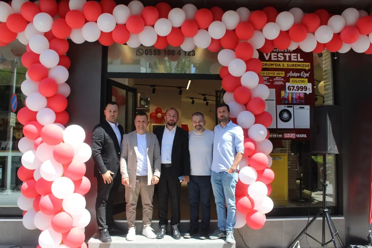 Uzun DTM, İkinci Mağazasını İnönü Caddesi’nde Açtı 2