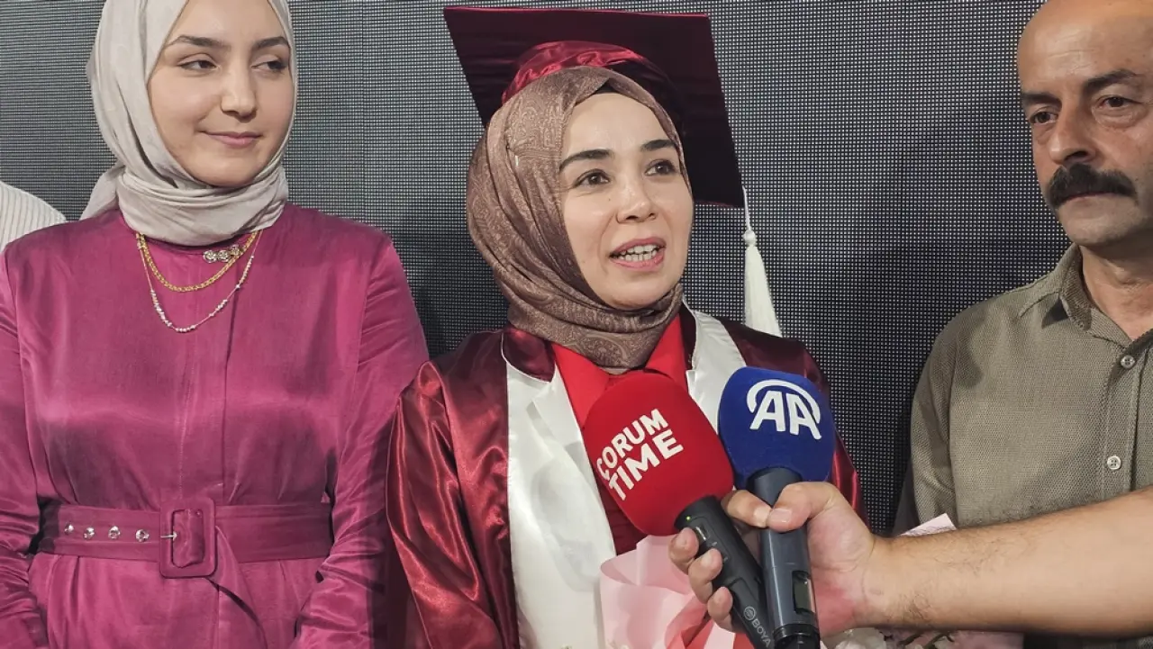 44 Yaşında Birincilikle Mezun Oldu 1