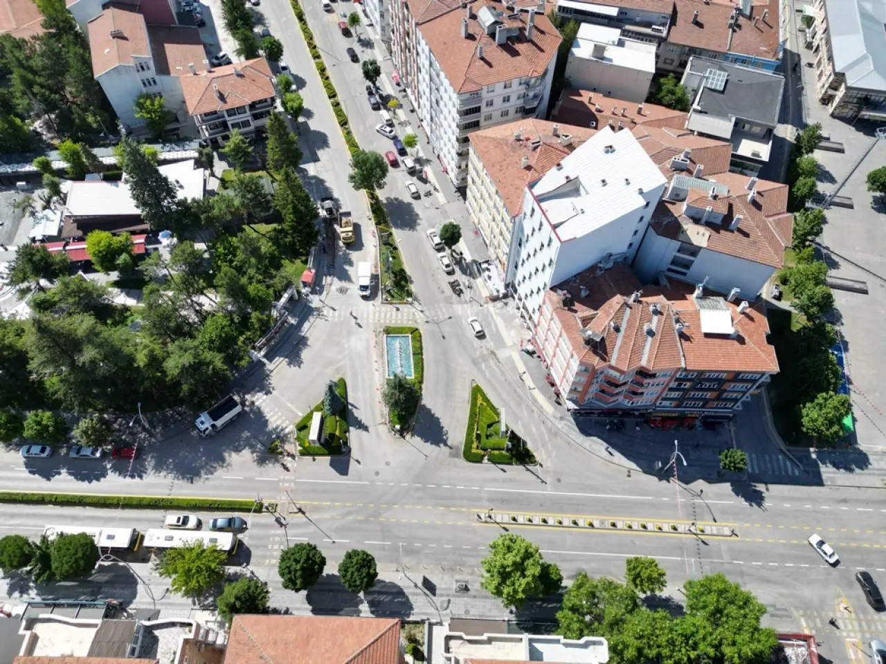 ‘Yollar Genişliyor, Trafik Rahatlayacak’ 3