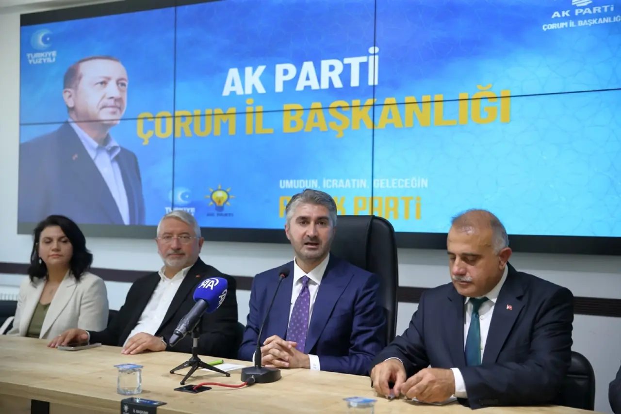 Tarıkdaroğlu, Çorum’da Ziyaretlerde Bulundu 7