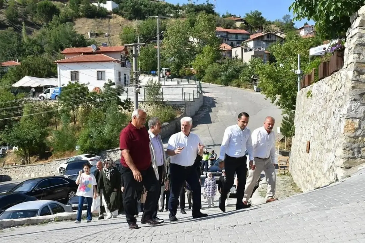 İskilip’in Tarihi ve Kültürel Yerlerini Gezdiler 3