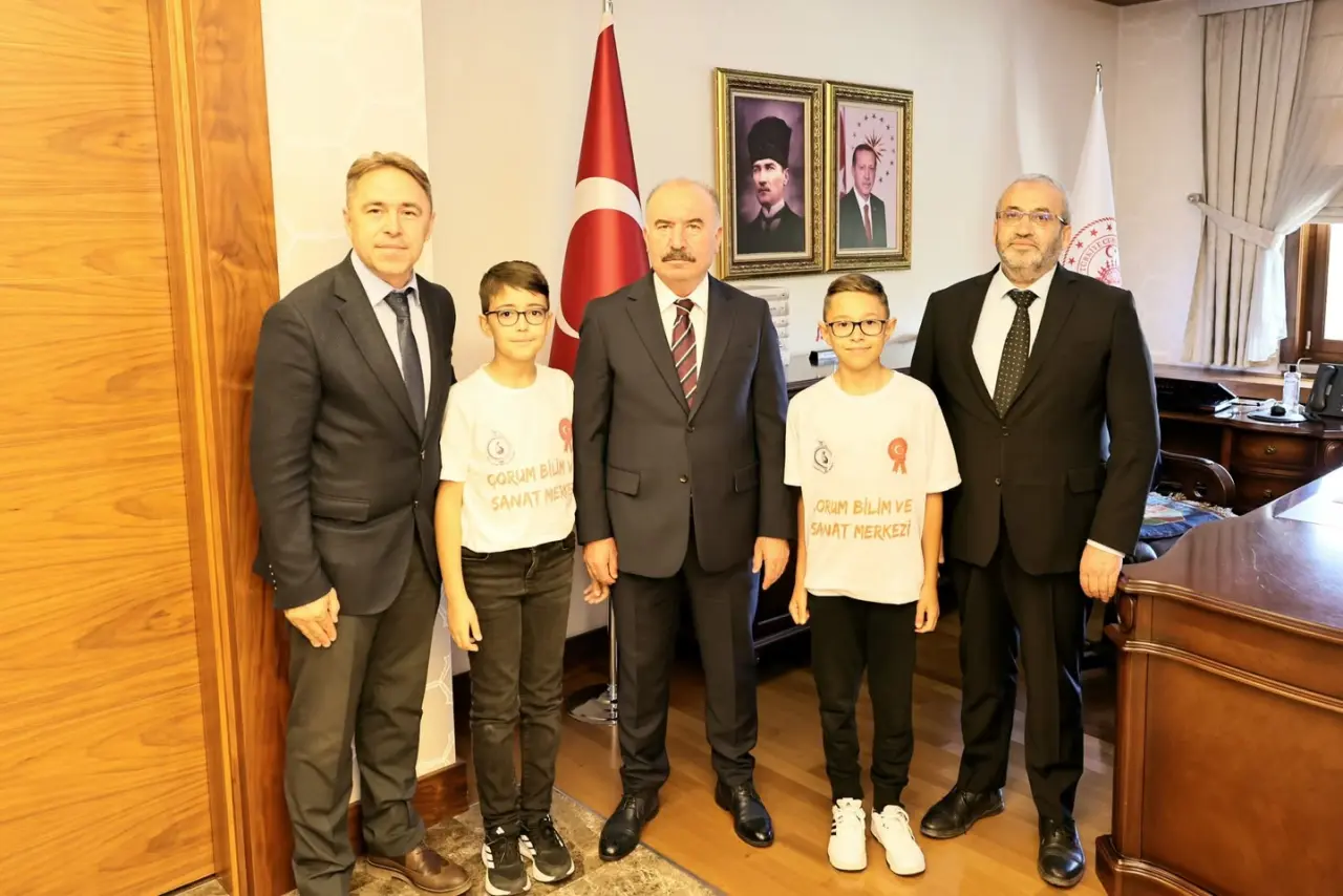Vali Çalgan, TÜBİTAK İkincisi Olan Öğrencileri Ağırladı 2