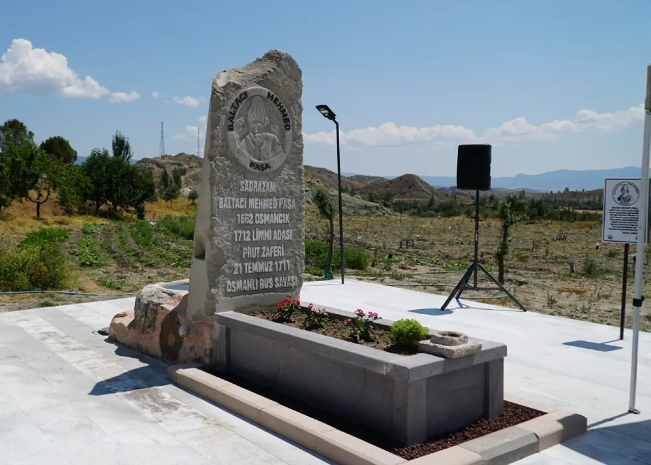 Baltacı Mehmed Paşa İçin Anıt Mezar Yapıldı 2