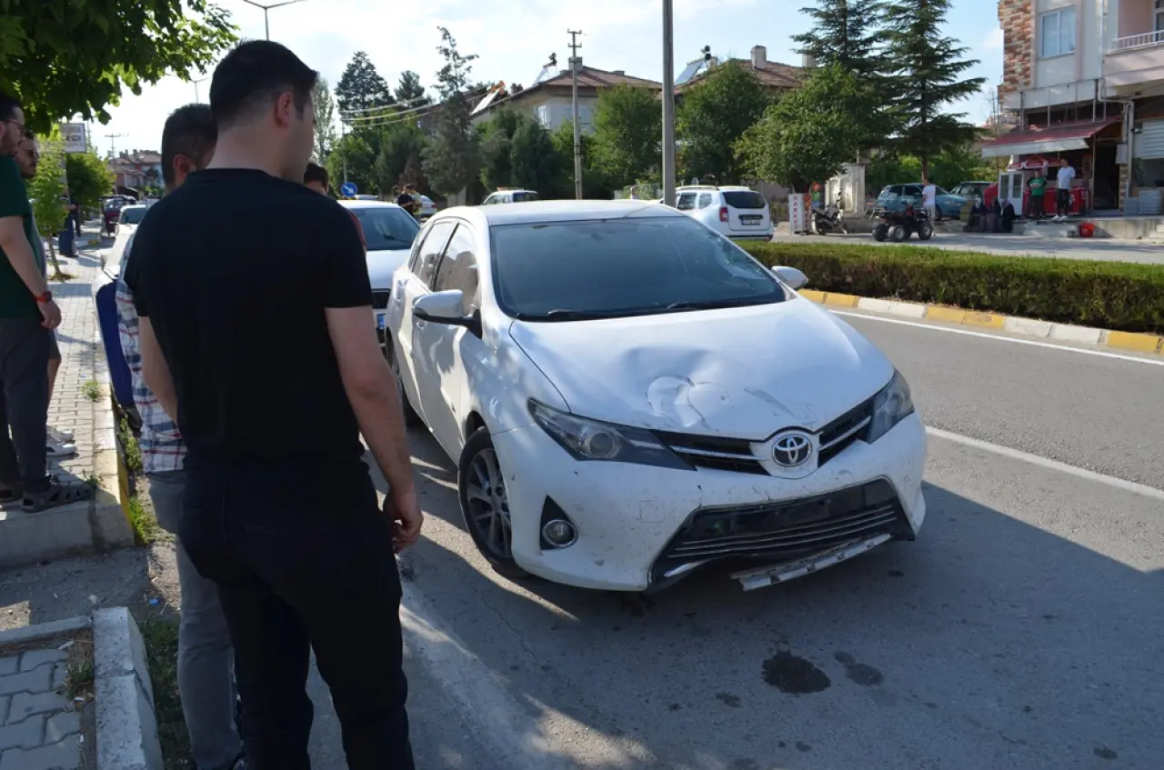 Otomobille Çarpışan Atv Sürücüsü Öldü 1