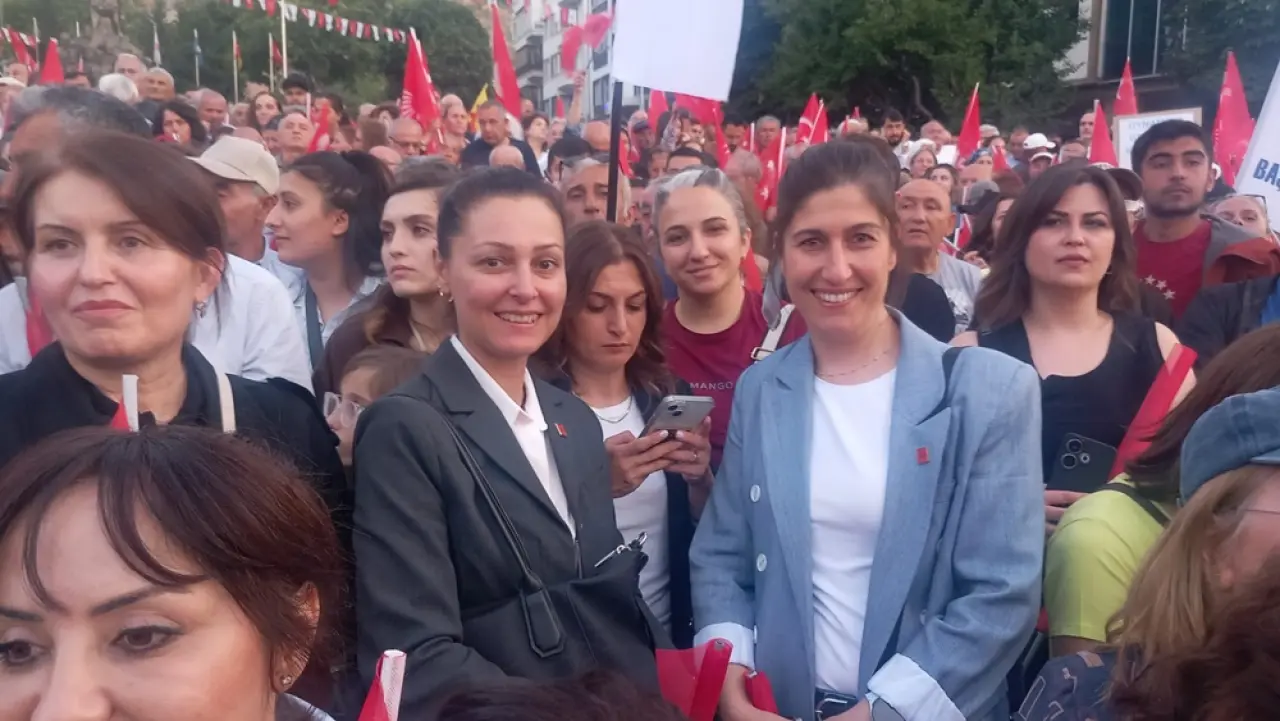 Amasya Mitingine Yoğun Katılım 1