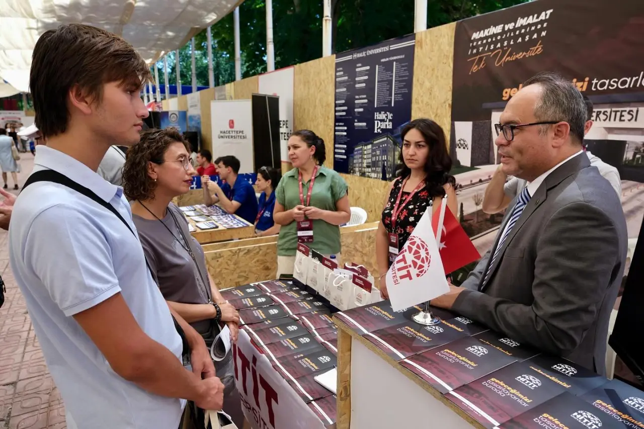 HİTÜ, Ankara’da Aday Öğrenciler ile Buluştu 3