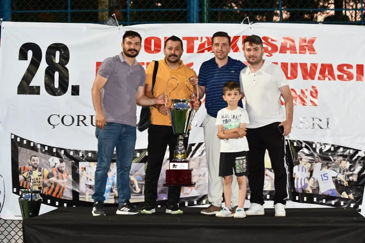Orta Kuşakta Şampiyon Es Bilişim Oldu 2