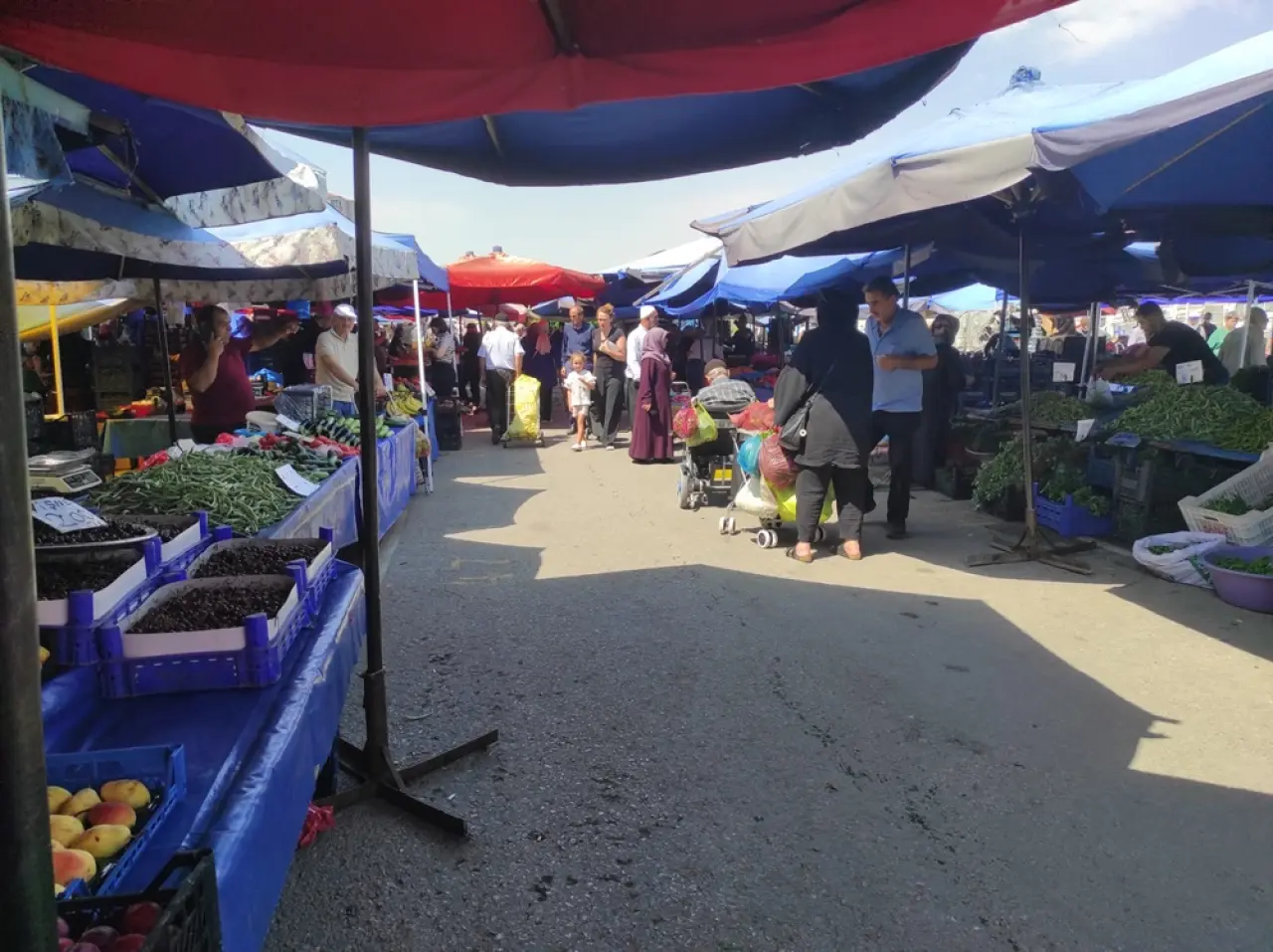 Pazarda Fiyatlar da Yüksek, Çeşit de Yok! 5