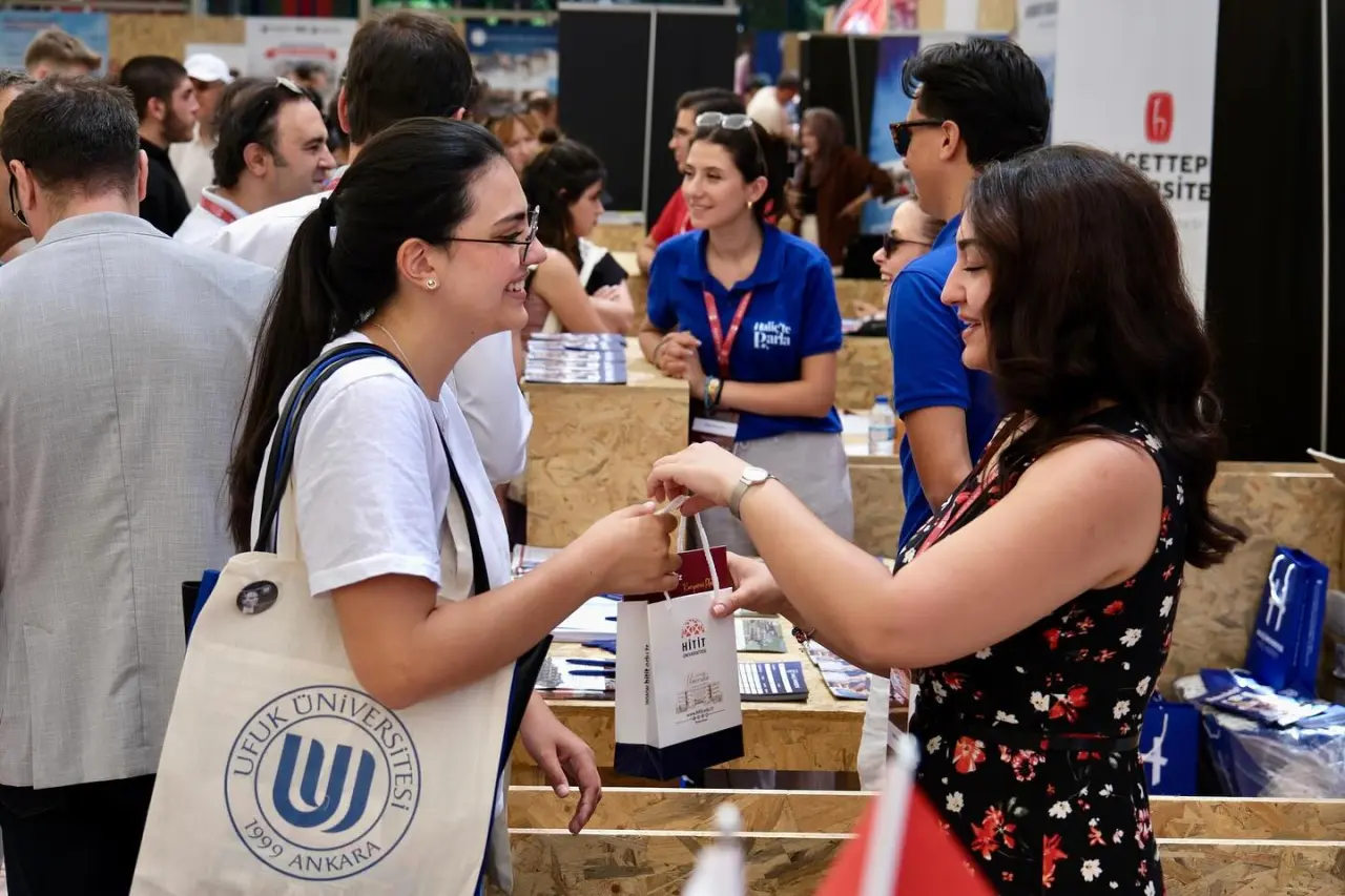 HİTÜ, Ankara’da Aday Öğrenciler ile Buluştu 1