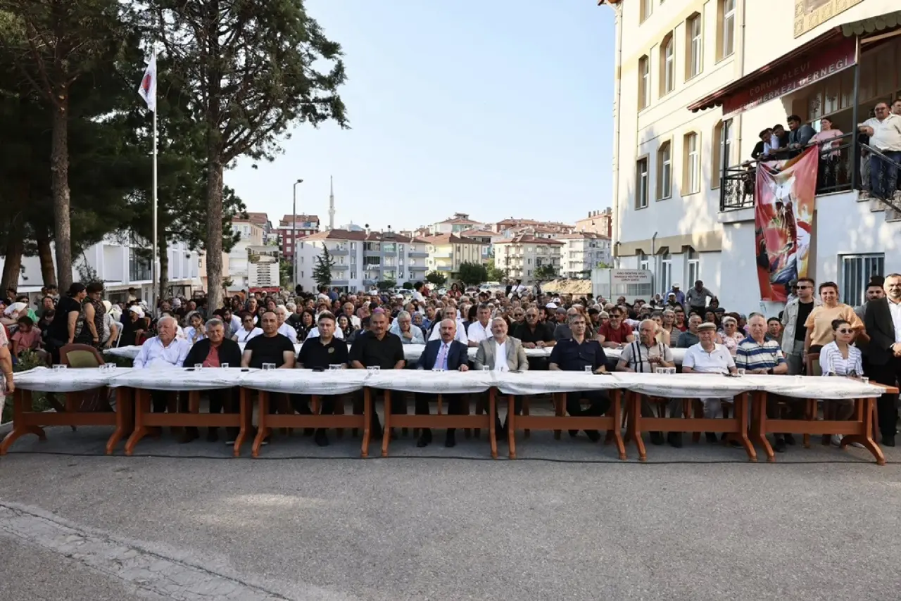 ‘Sevgi Bağlarının Her Zaman Güçlü Kalsın’ 2