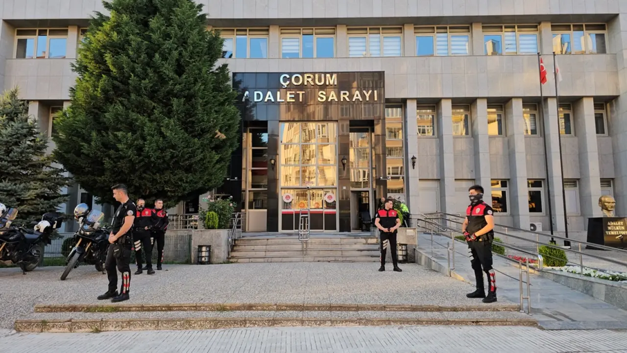 Bıçakla Öldürüp Cesedini Gömmüş! 3