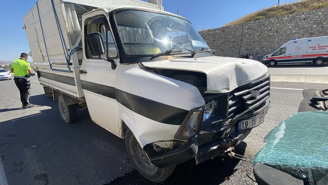 Anız Dumanı Yedi Araca Kaza Yaptırdı 3
