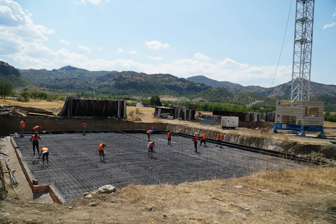 Osmancık’ta TOKİ Konut ve İş Yerlerinin Temeli Atıldı 1