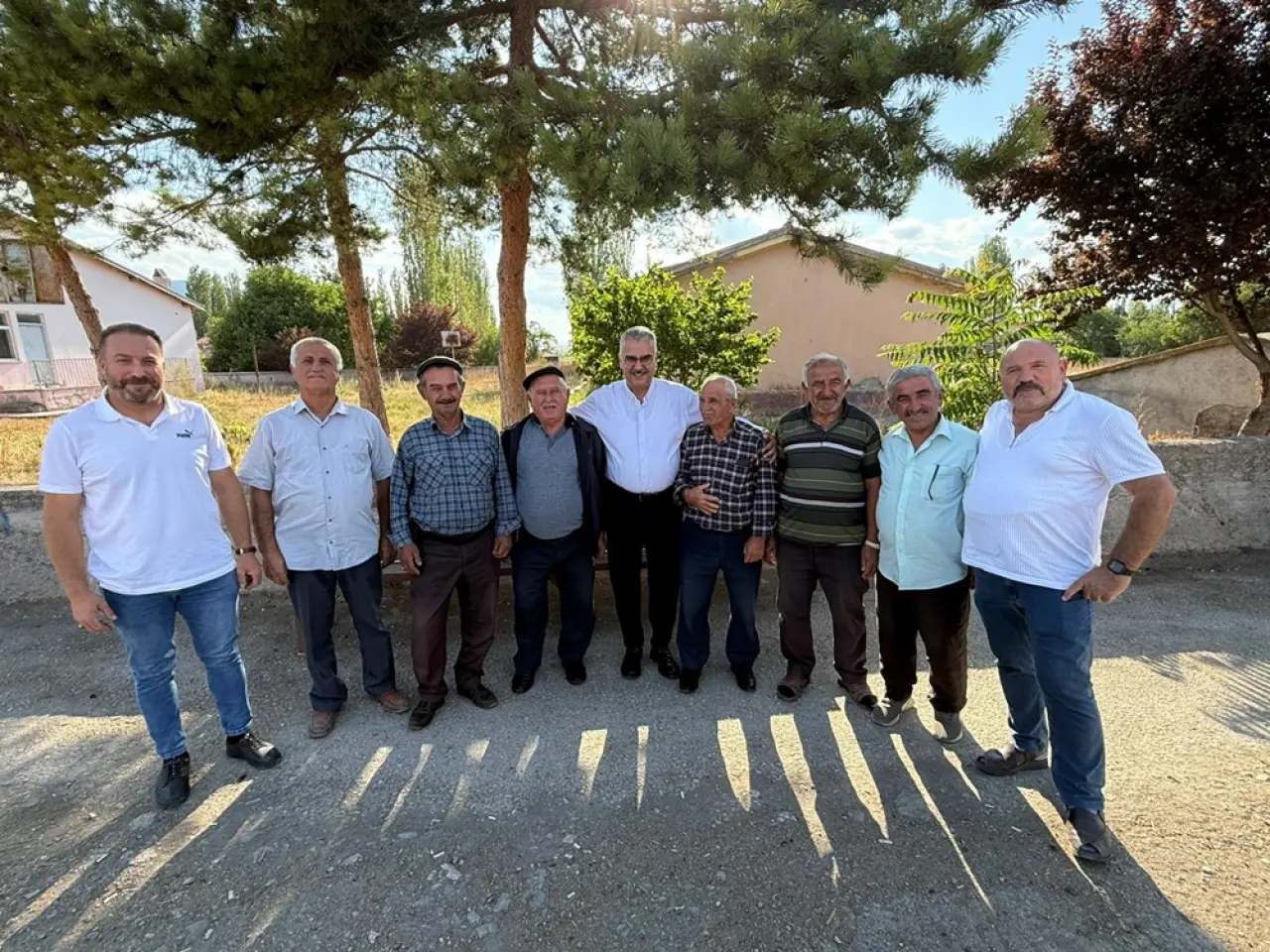 Ahlatcı, Abdalata’yı Dinledi 1
