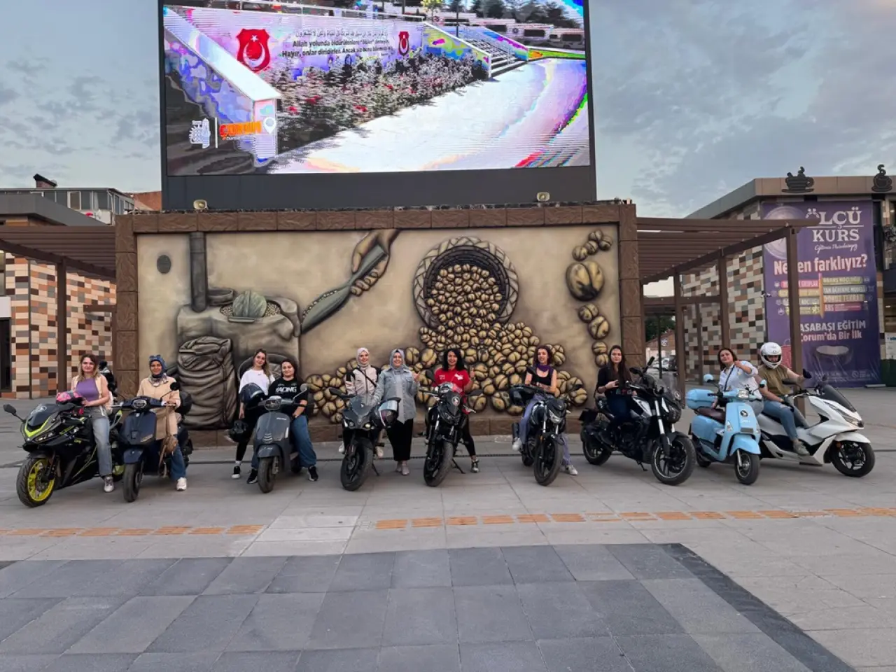 Kadınlar, ‘Trafikte Bizde Varız’ Diyor 2