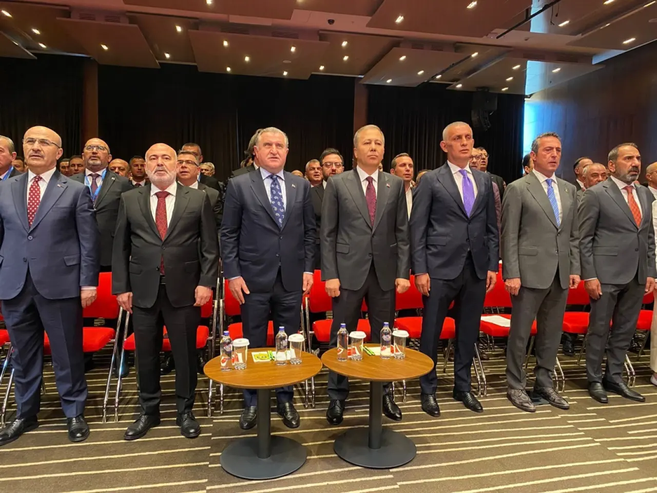 Bakanlardan Spor Güvenliği İle İlgili Çarpıcı Açıklamalar! 3