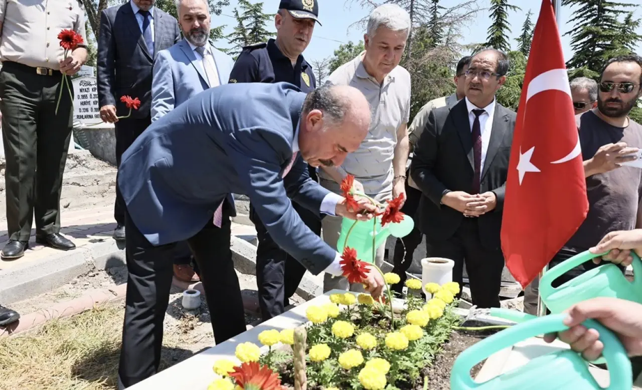 15 Temmuz Şehitleri ve Aileleri Unutulmadı 6