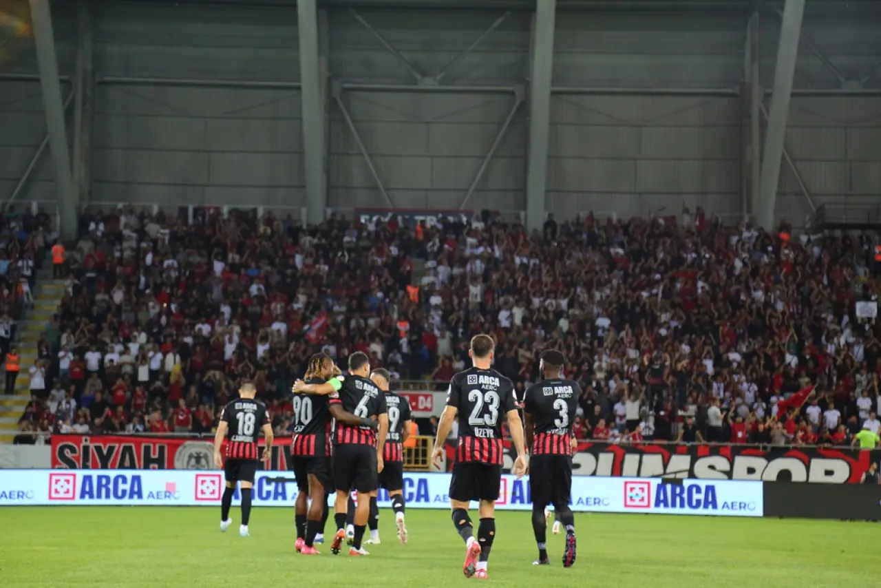 Adana’da Tecrübe, Gençlere Karşı 4