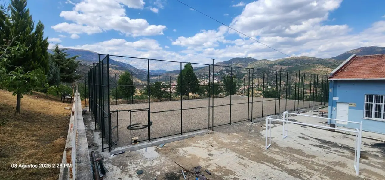 İlçelerdeki Okullara Yeni Tesisler Kazandırılıyor 4