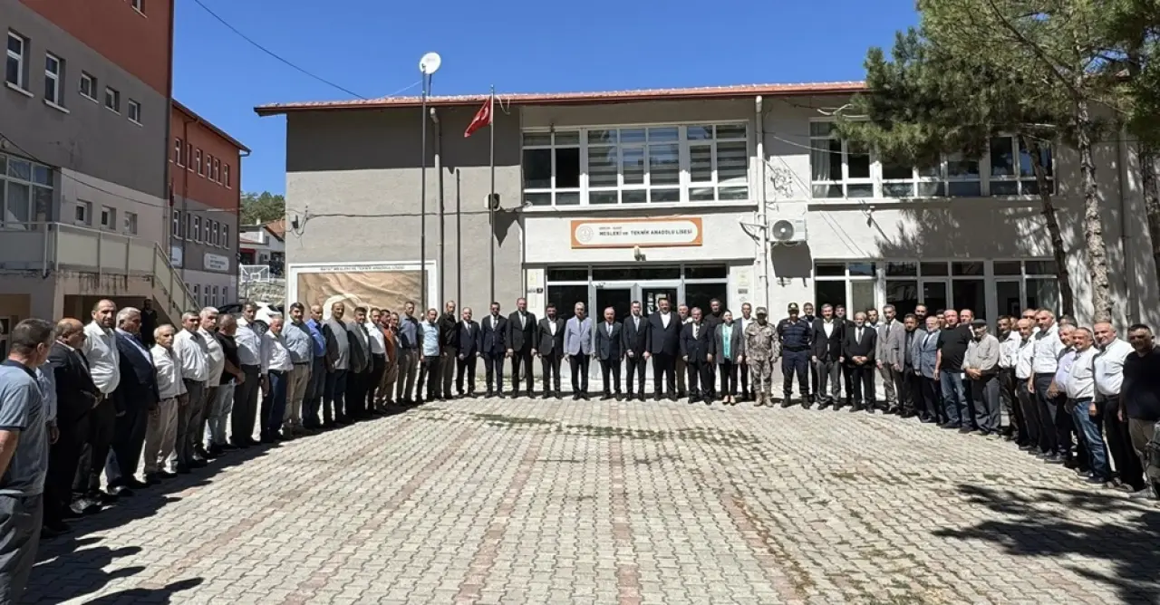 Milletvekillerinden İlçeler Turu 2