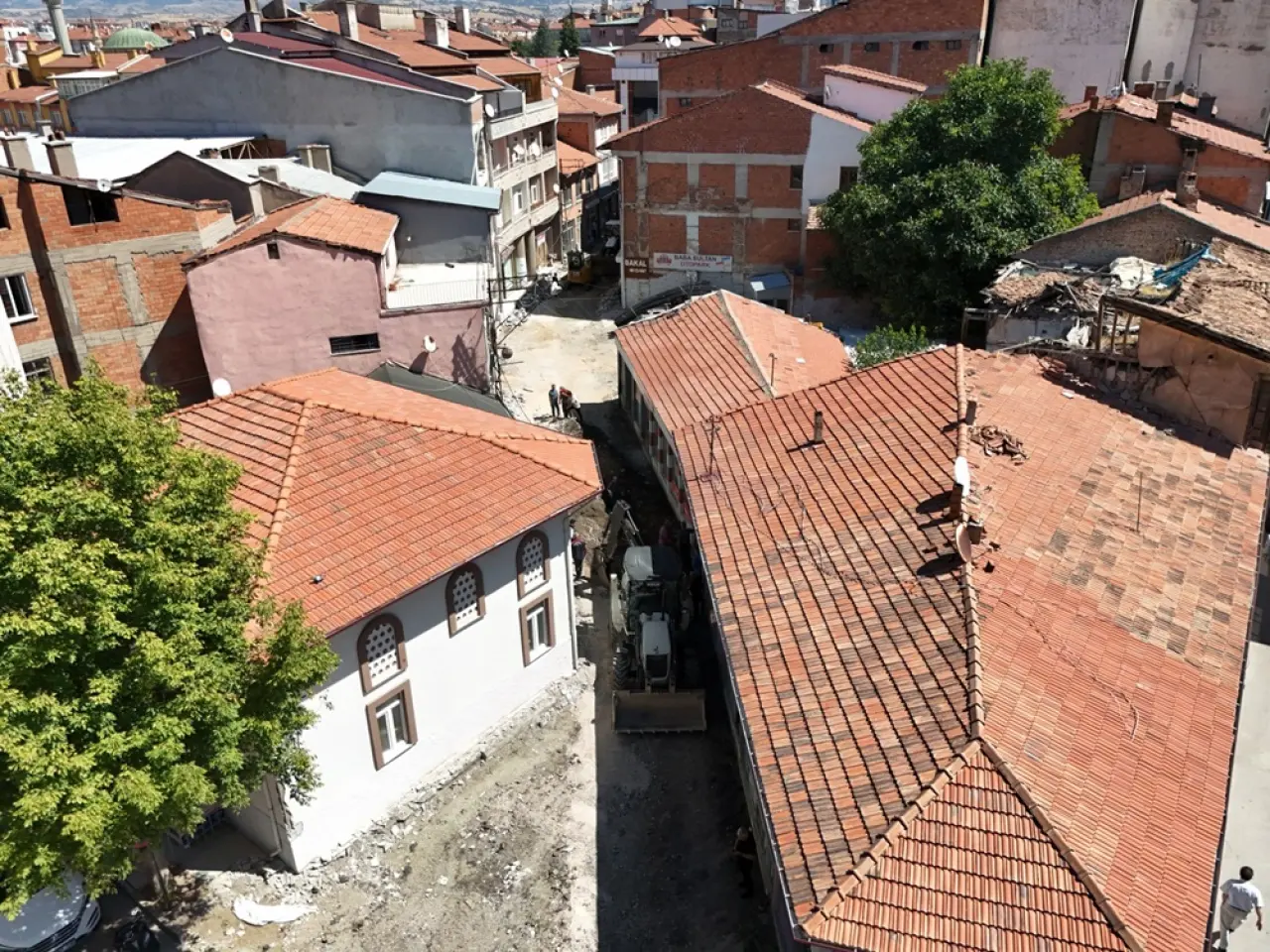 Dr. Pertevbey Sokaklar Yenileniyor 3