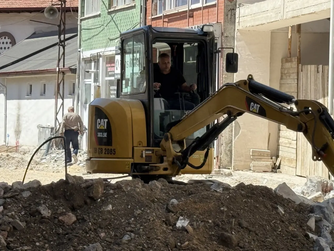 Dr. Pertevbey Sokaklar Yenileniyor 2