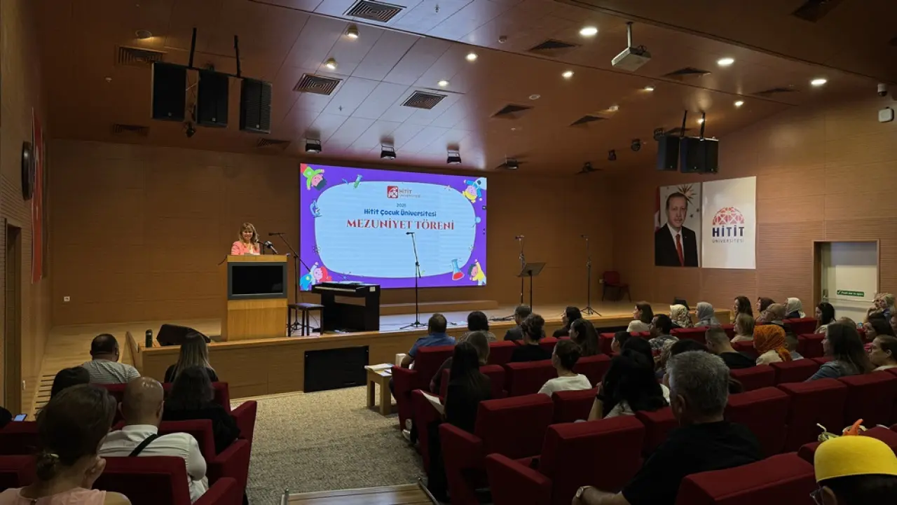 HİTÜ’de Bu Kez Çocuklar Kep Attı 2