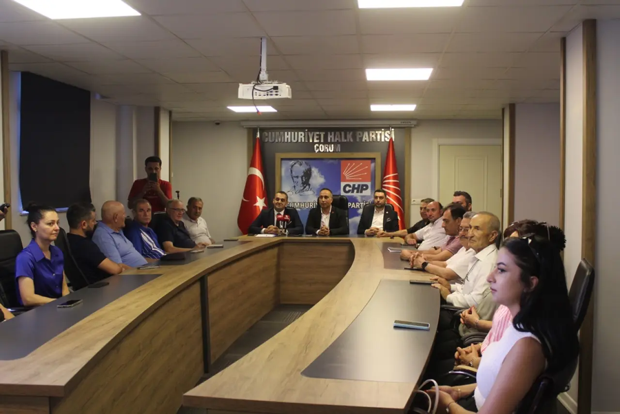 ‘Ampulü ve Balonları Halk Patlatacak’ 6