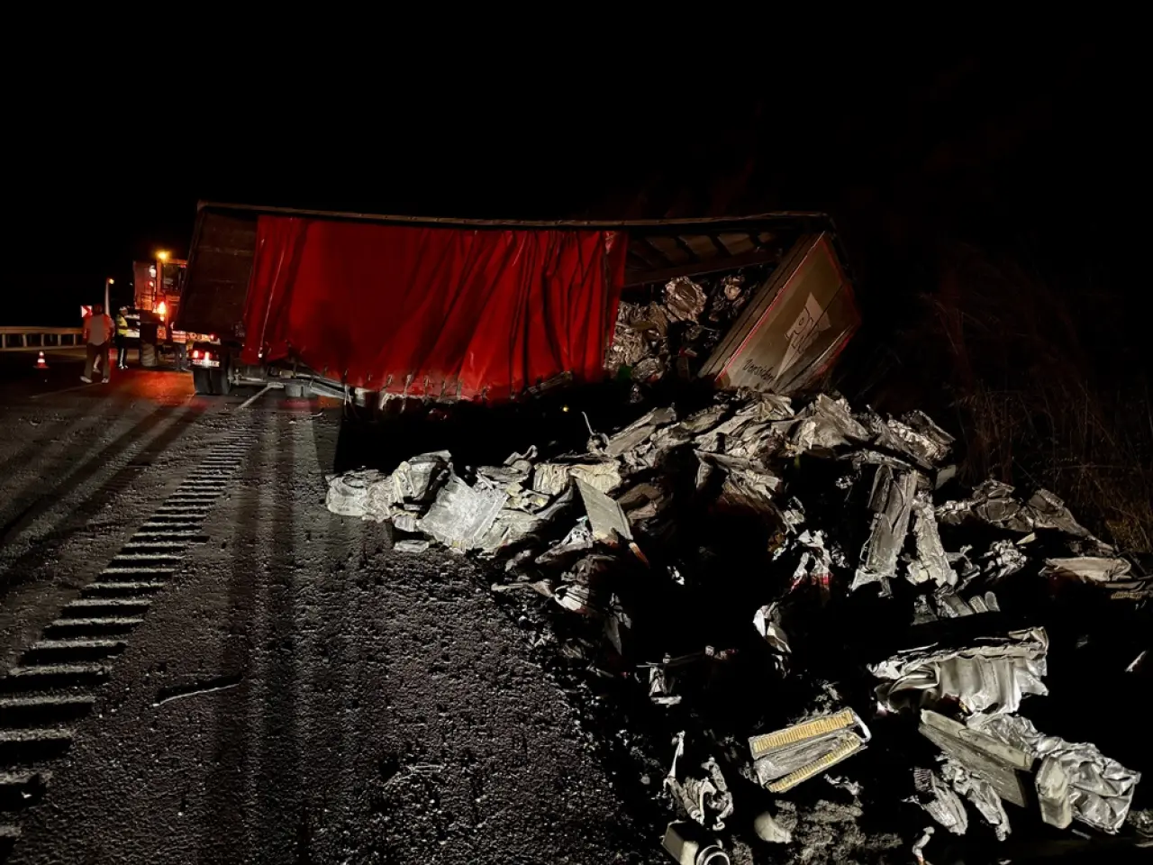 TIR, Şarampole Yuvarlandı 1