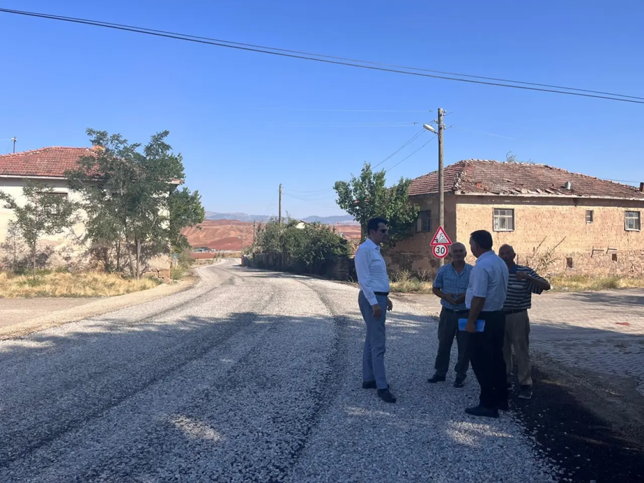 Köksal, Tamamlanan Köy Yollarını İnceledi 2