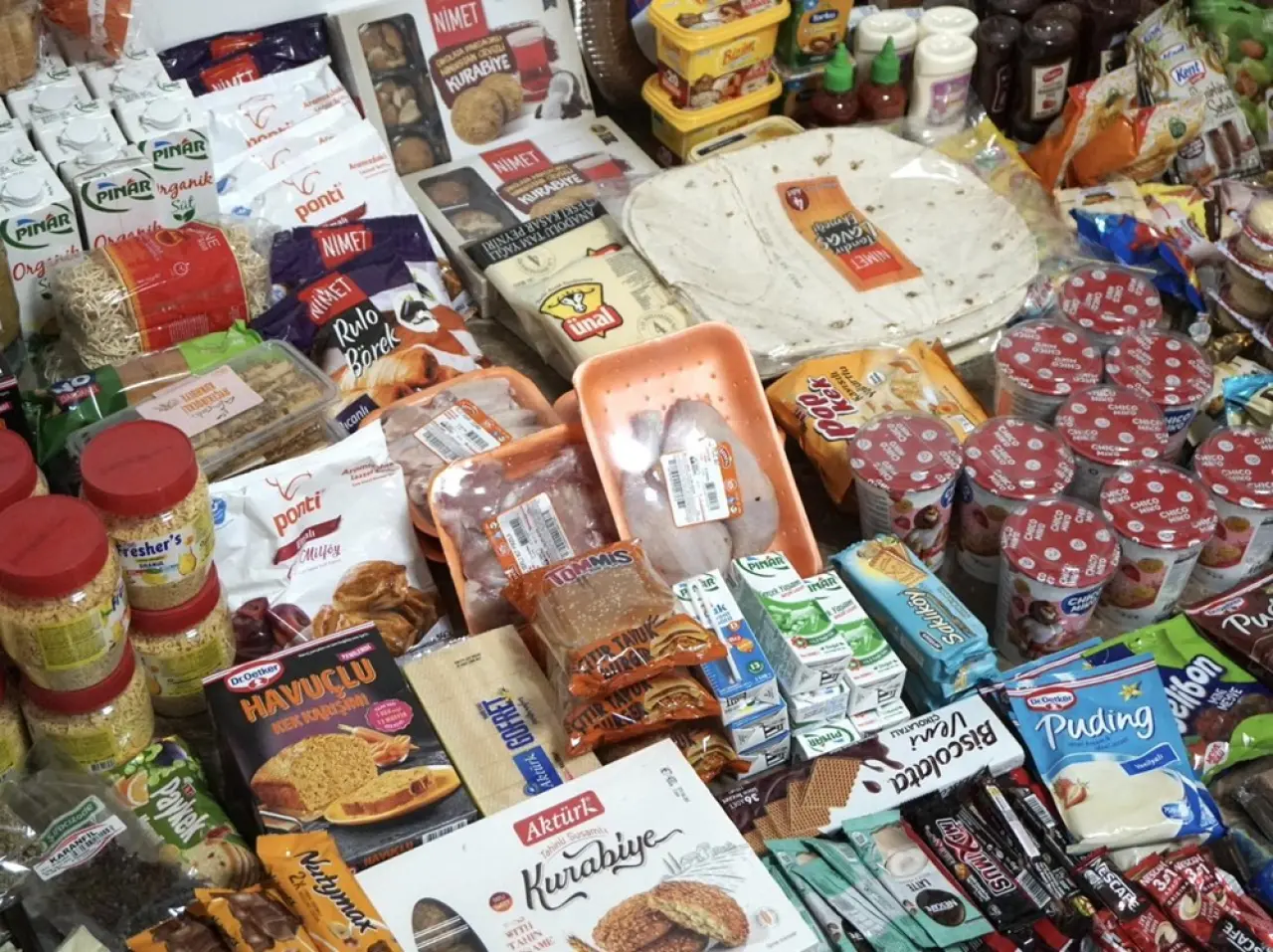 Marketlerde 424 Adet Tarihi Geçmiş Ürün Ele Geçirdi 3