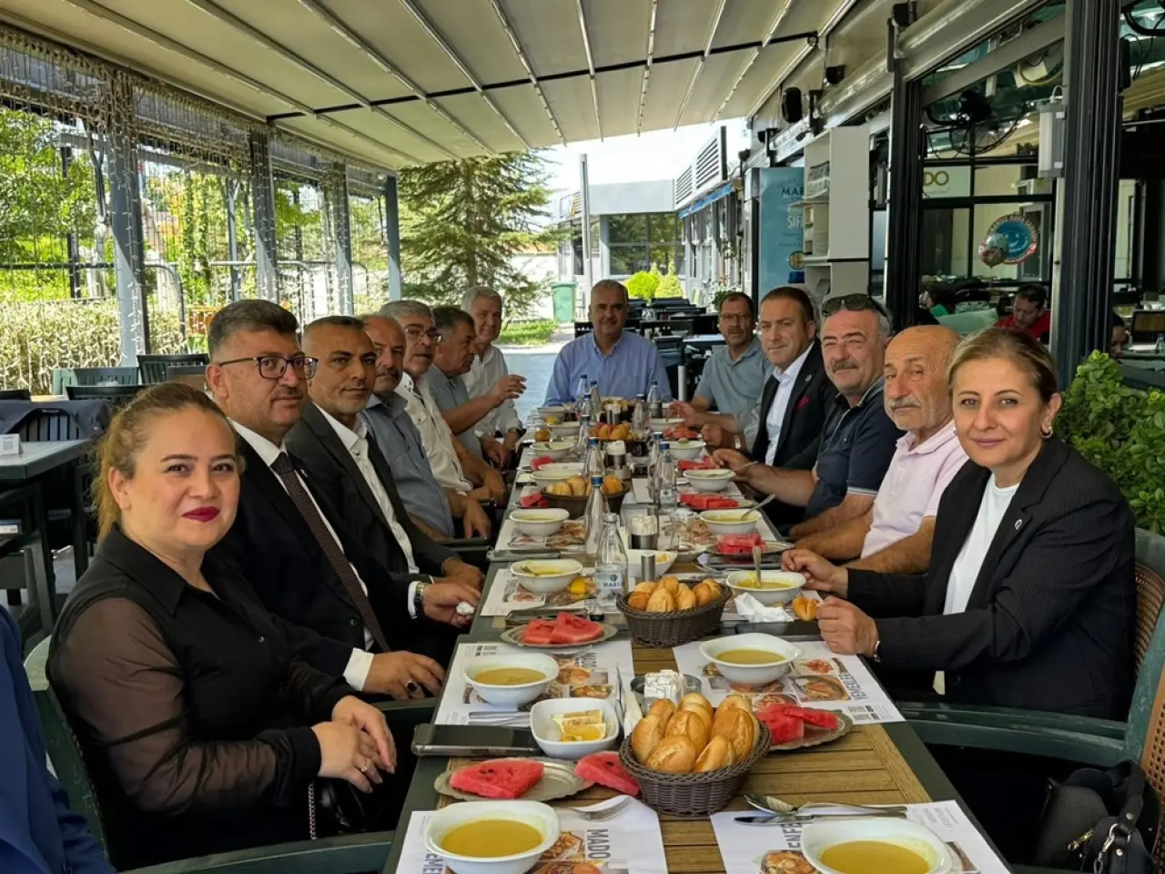Ahlatcı: Muhtarlarımızla El Ele, Gönül Gönüleyiz 3