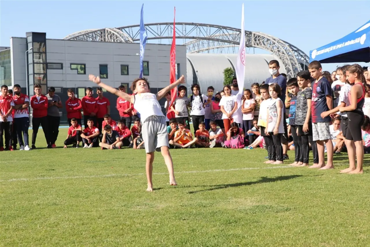 GSB’den Yaz Spor Okullarına Davet 3