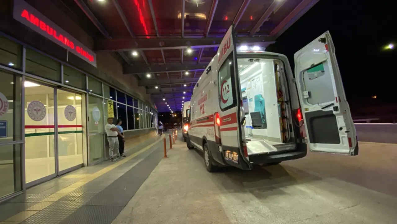 Motosiklet ile Otomobil Çarpıştı 5