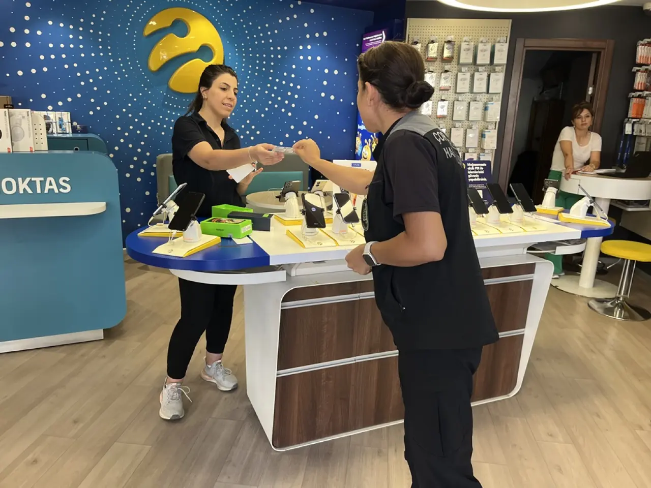 Belediye Ekipleri Esnafı Dinlemeye Devam Ediyor 5