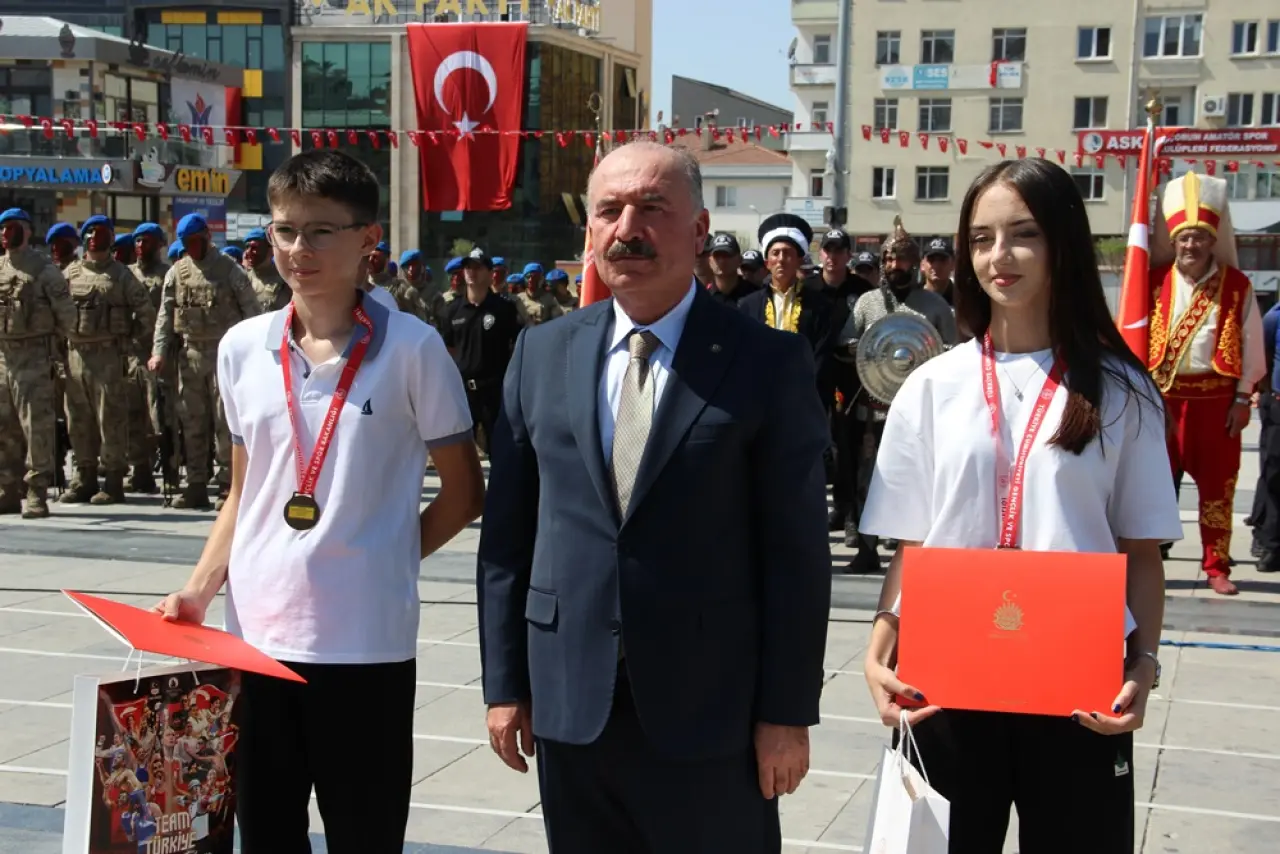 Büyük Zaferin 103. Yılı Kutlandı 9