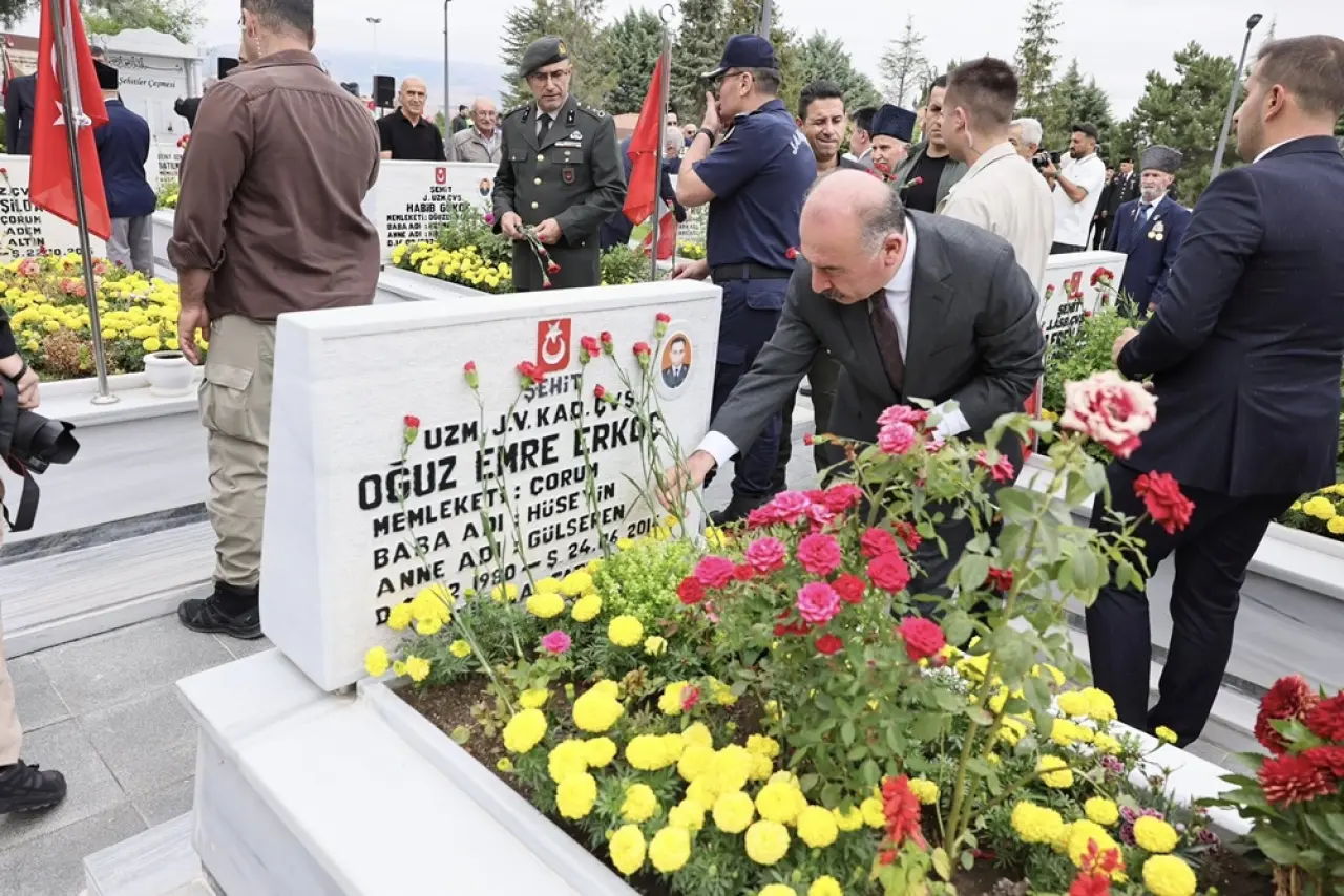 Şehitlikte Anma Töreni 4