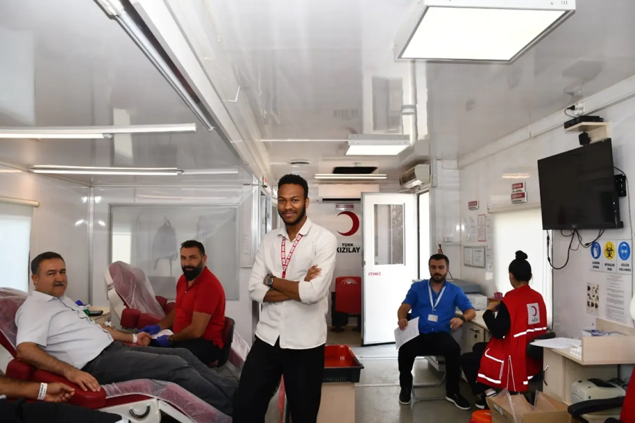 ‘Kan Bağışı Hayat Kurtarır’ 5