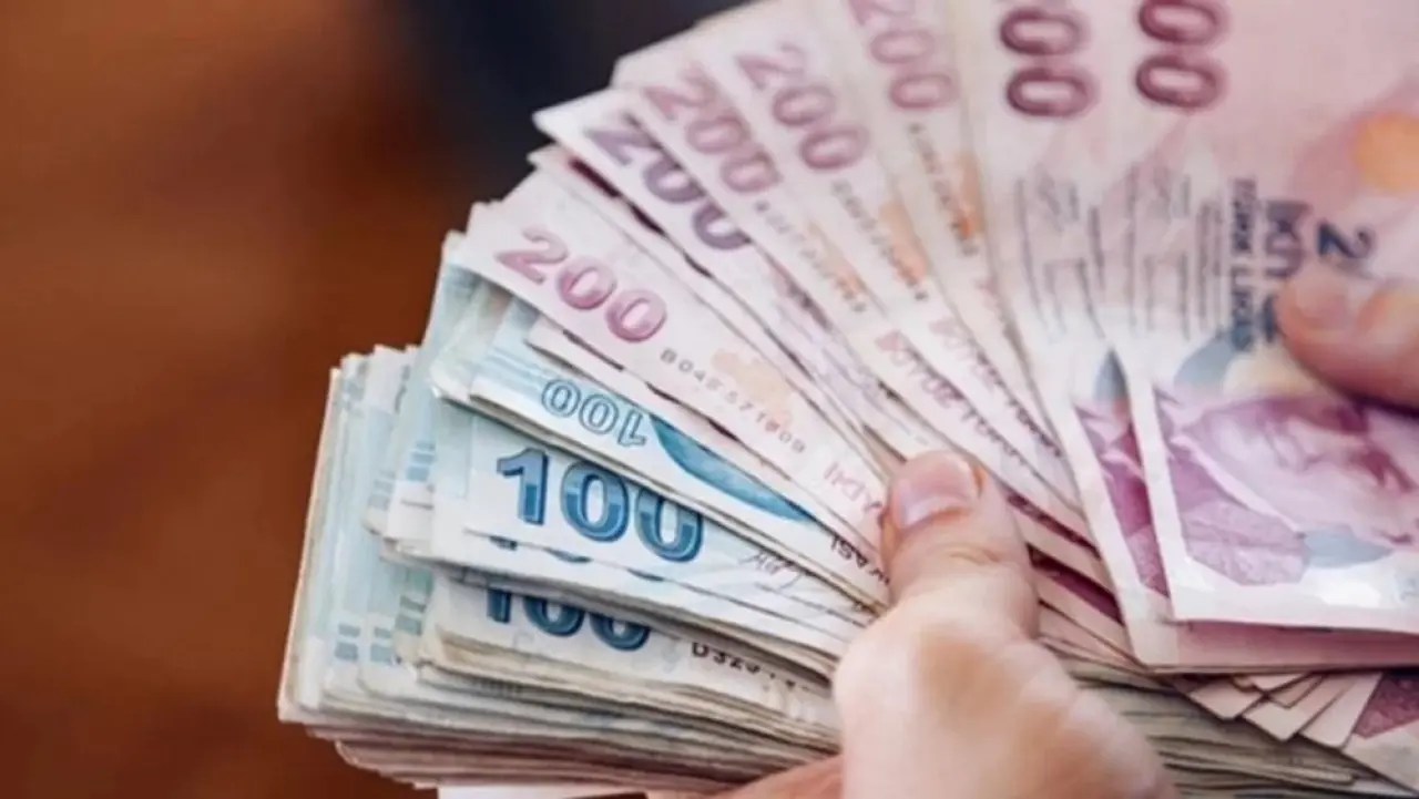‘Asgari Ücretle Geçinmek Mümkün Değil’ 4