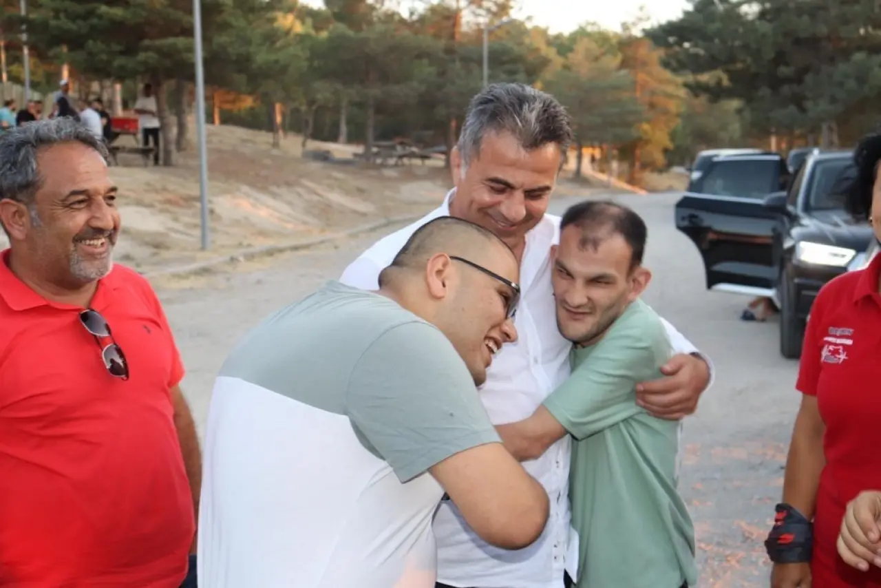 Özel Sporcular, Doğa Etkinliğinde Bir Araya Geldi 3