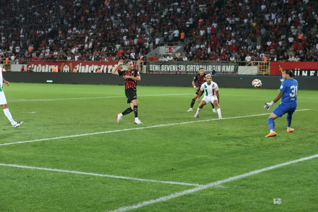 Çorum FK’den Süper Başlangıç: 2-0 20