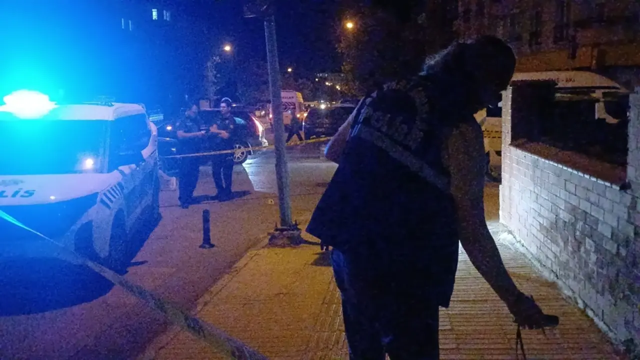 Sokak Ortasında Silahlı Saldırı 4