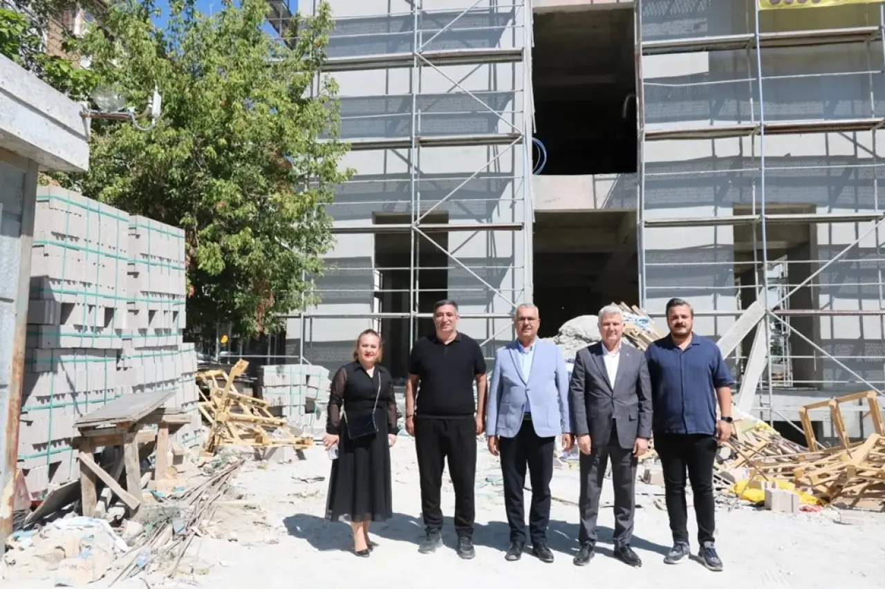 Yeni Baro Binası İnşaatında İnceleme 1