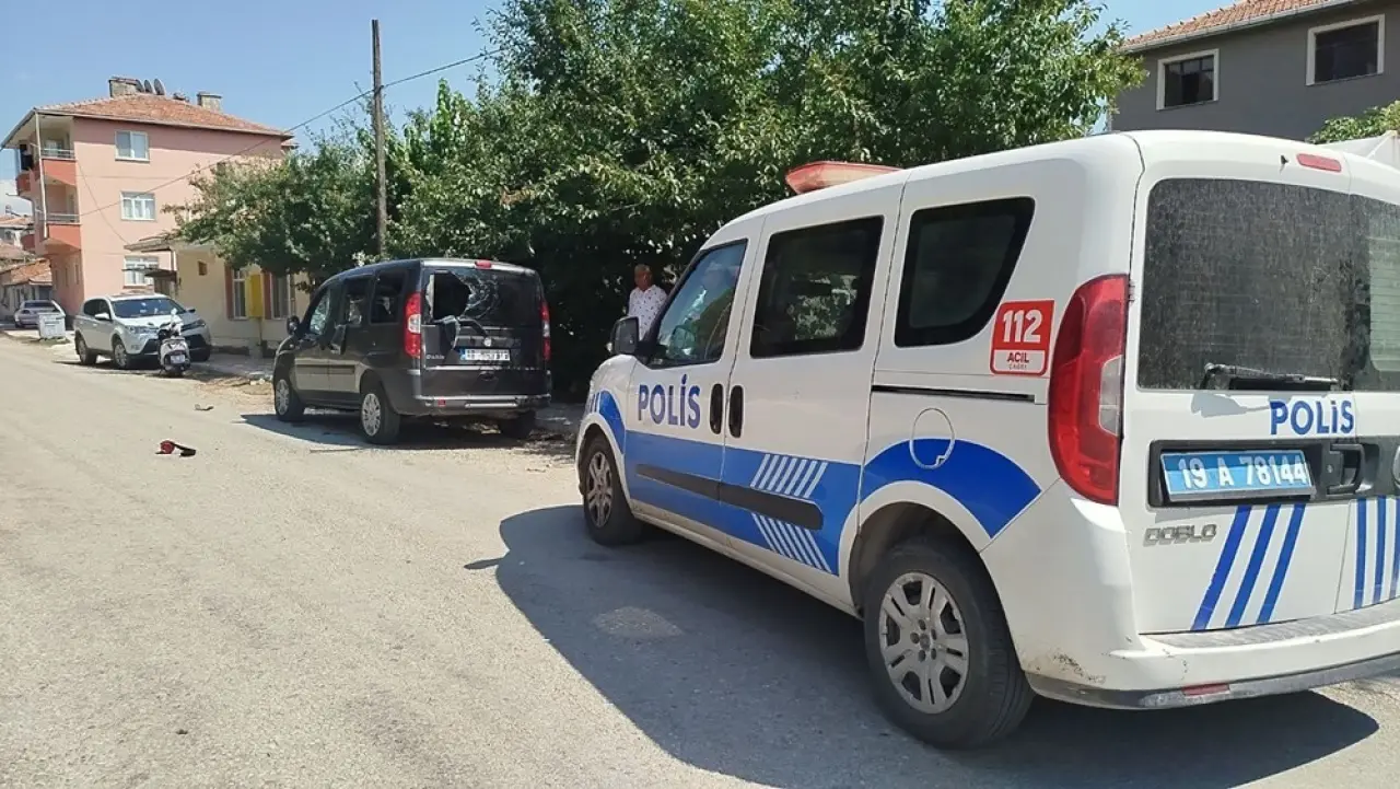 Park Halindeki Araca Sopalı Saldırı 6