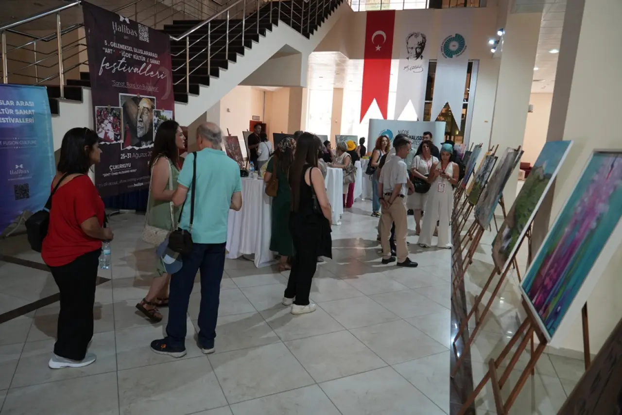 Hititlerin İzinde Sergisi Sanatseverlerle Buluştu 5