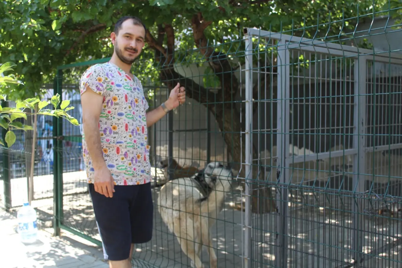 Bir Kap Su, Bir Avuç Mama 16