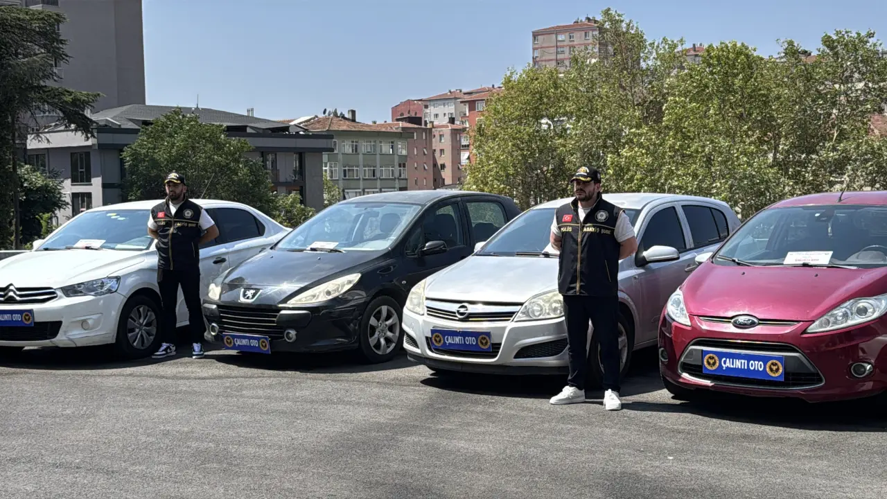 Otomobil Dolandırıcılarına Operasyon: 31 Kişi Gözaltında 2