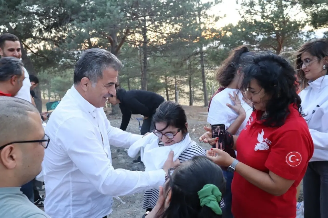 Özel Sporcular, Doğa Etkinliğinde Bir Araya Geldi 2