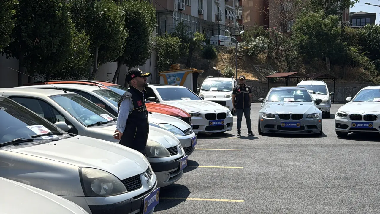 Otomobil Dolandırıcılarına Operasyon: 31 Kişi Gözaltında 4