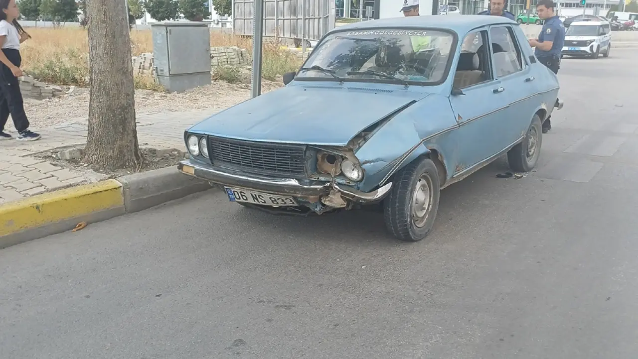 Kırmızı Işık İhlali Yaptı, Ağır Yaralandı 5